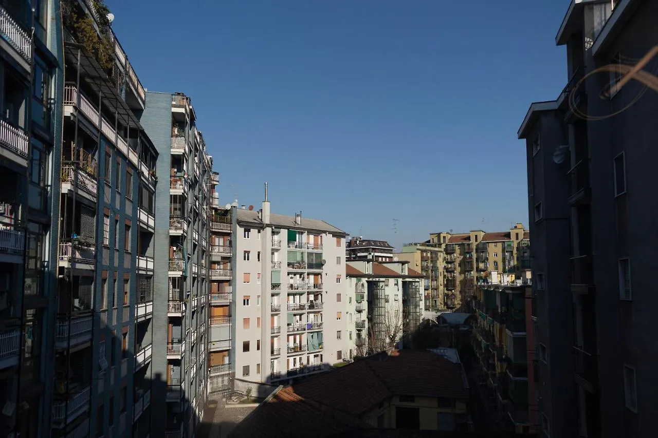 Апартаменты Bilocale Moderno Ed Esclusivo Милан 0*,  Италия